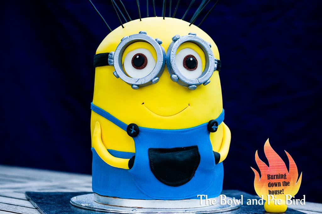 Read more about the article Minion Torte | Minion Cake